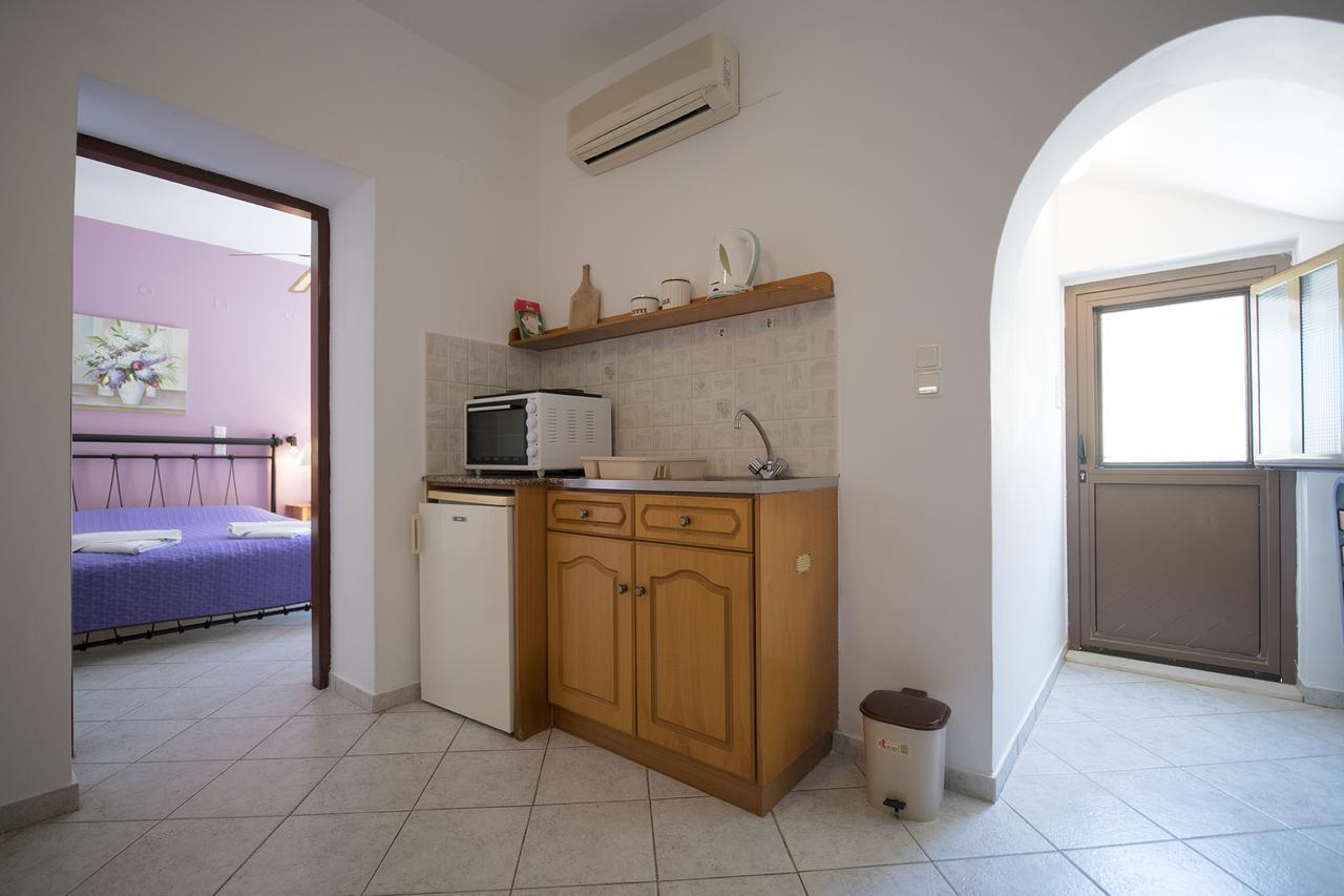 Amphitrite Apartment Myrties Exterior photo