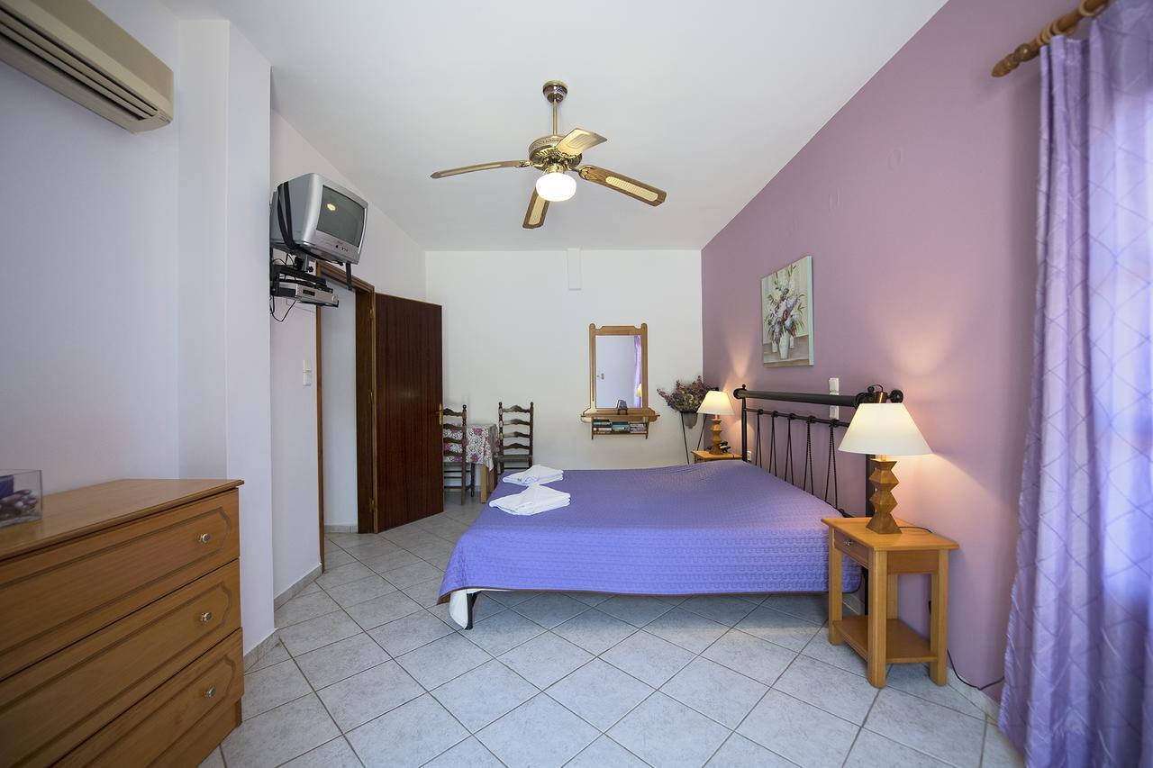 Amphitrite Apartment Myrties Exterior photo